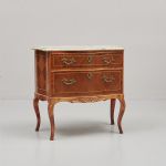 1096 3495 CHEST OF DRAWERS